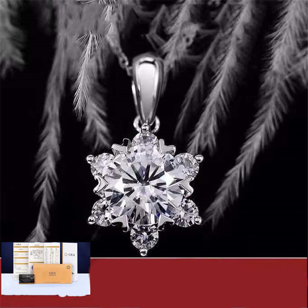 Fashion Personality Snowflake Luxury Women's Pendant